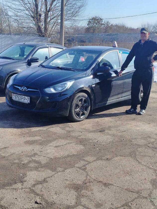 Инструктор автошколы