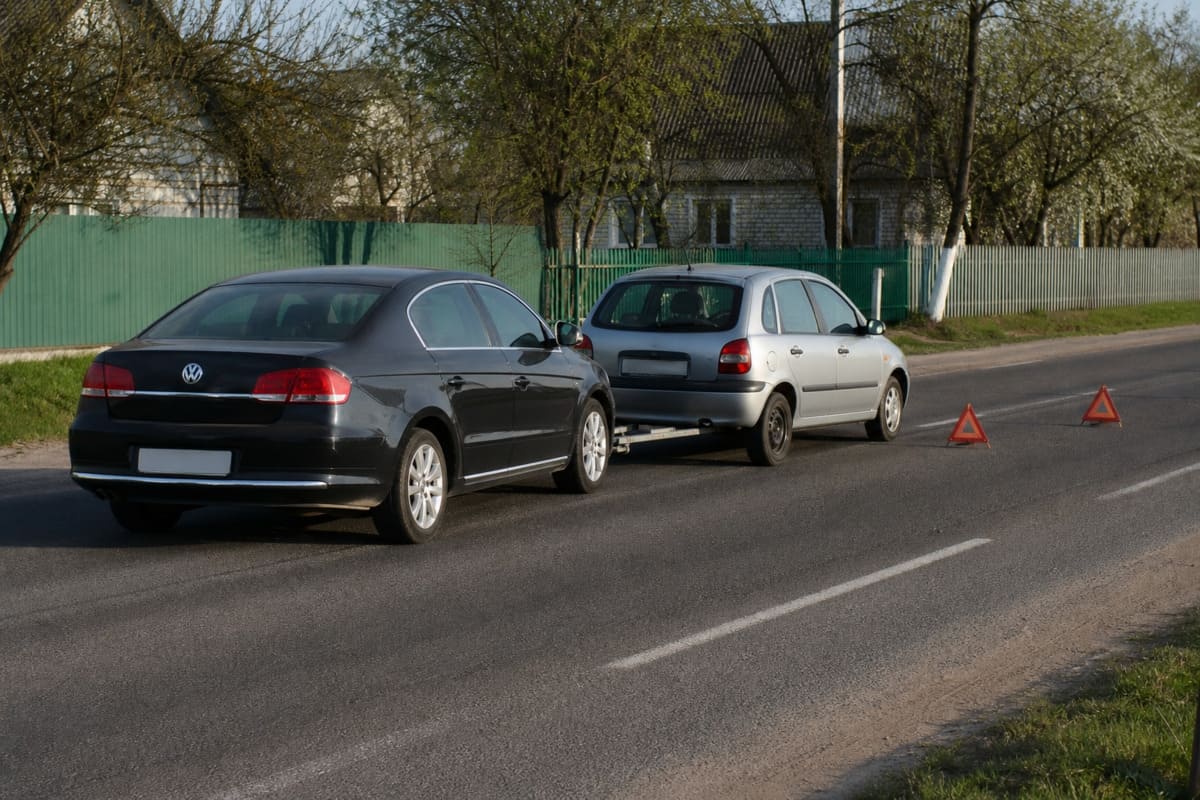 Как правильно буксировать автомобиль