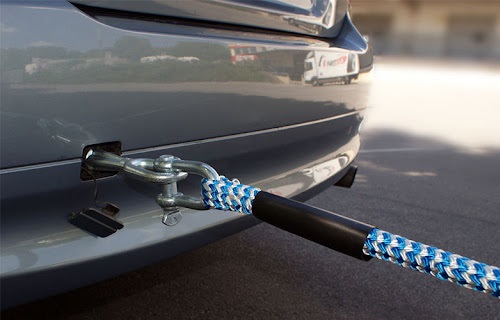 Буксировка автомобиля