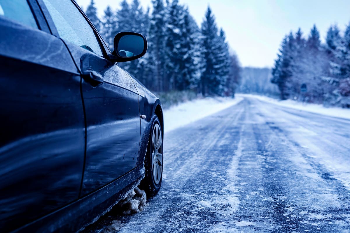 Вождение автомобиля в снег